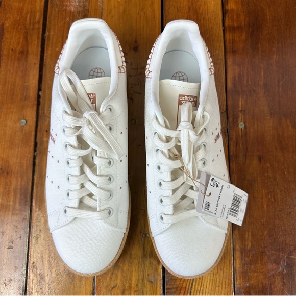 NWT adidas Stan Smith x Moomin Shoes US 8 UK 6.5 - Picture 5 of 12